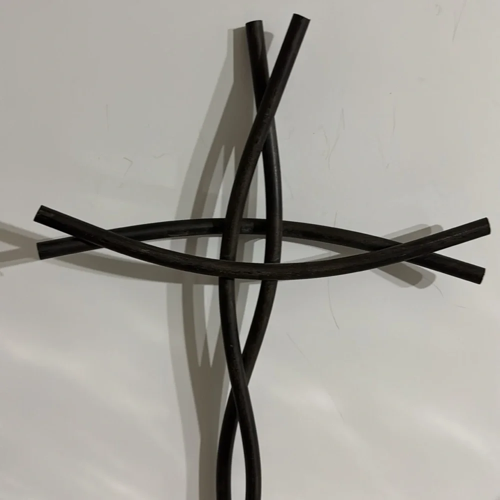 Dicksons Braided Black 16 x 9.5 Metal Hanging Wall Cross - Picture 4 of 4